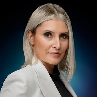 dr Monika Ryndzionek